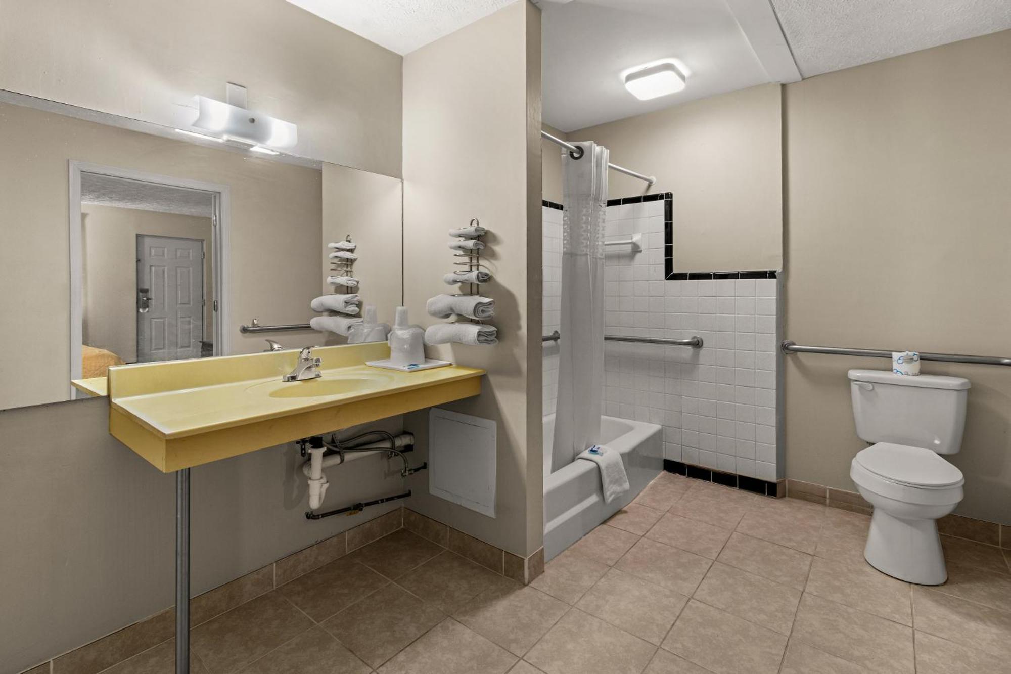 Rodeway Inn Диксон Экстерьер фото