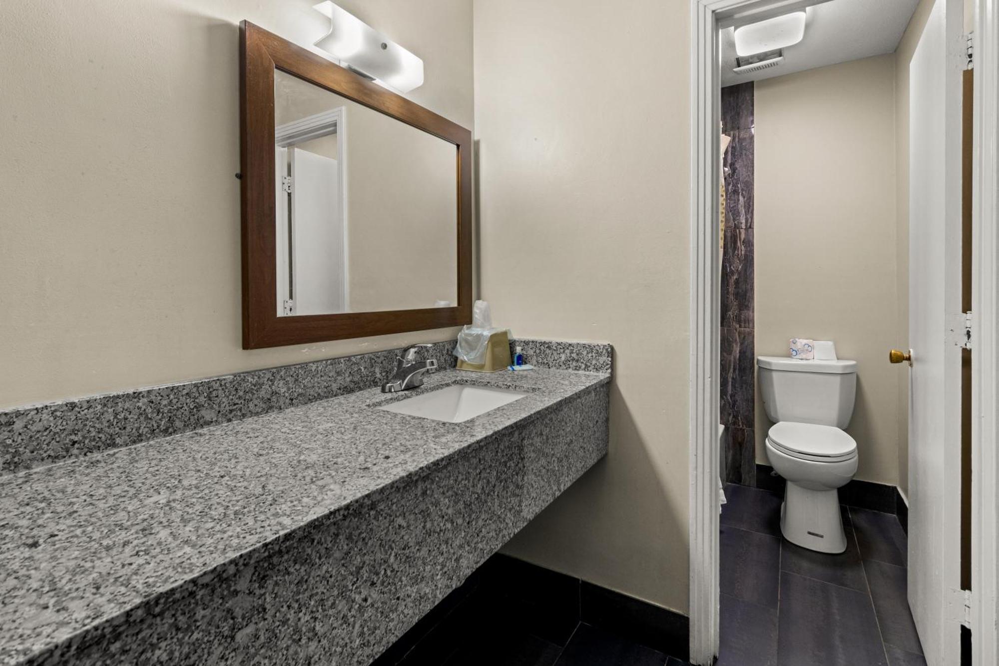 Rodeway Inn Диксон Экстерьер фото