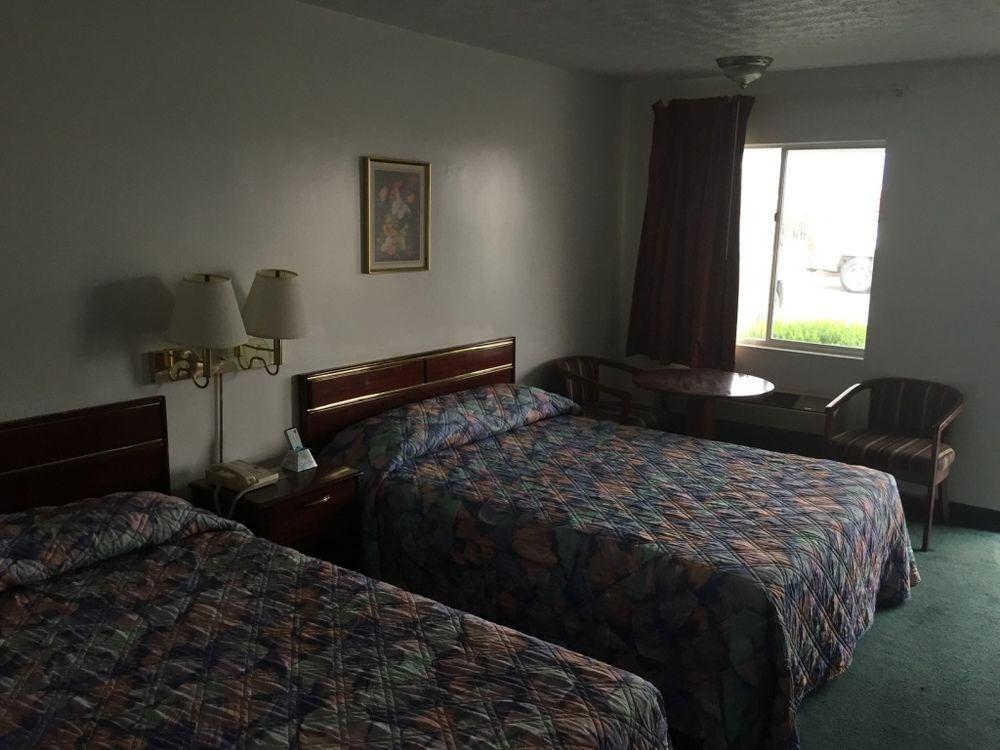 Rodeway Inn Диксон Экстерьер фото