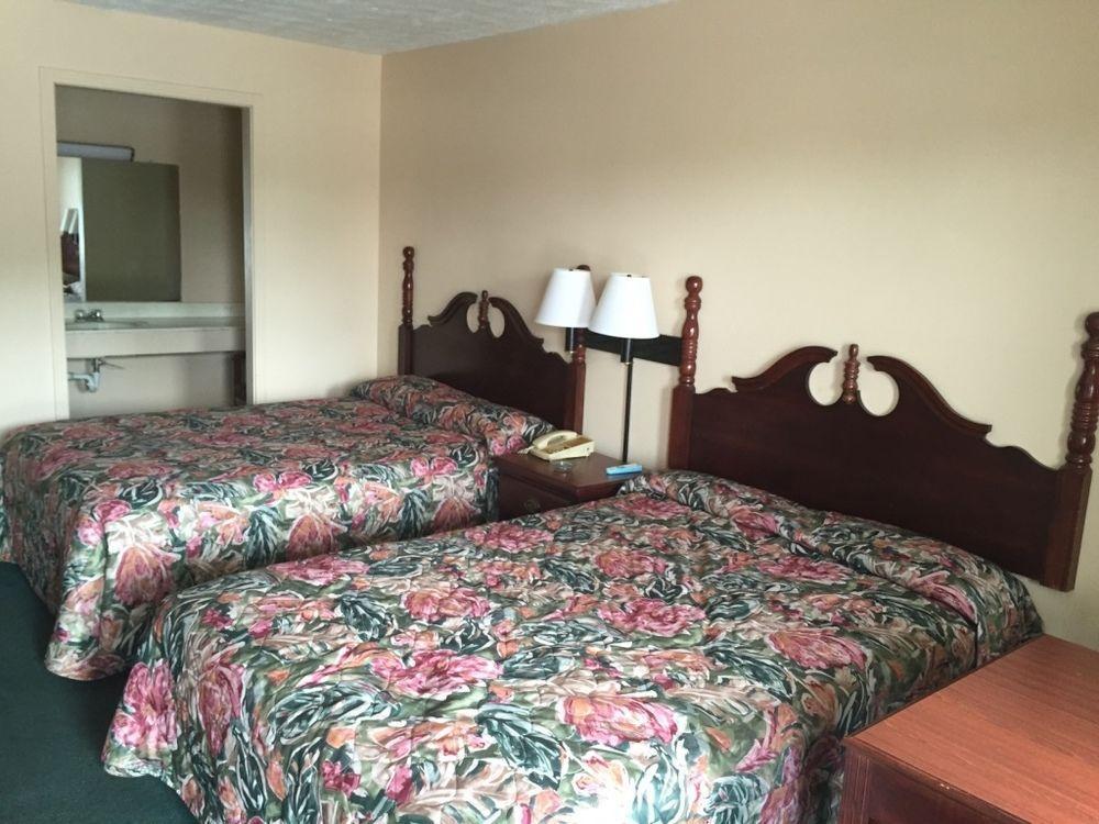 Rodeway Inn Диксон Экстерьер фото